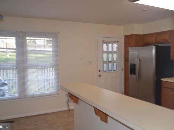 2nd image of 6863 Malton Ct