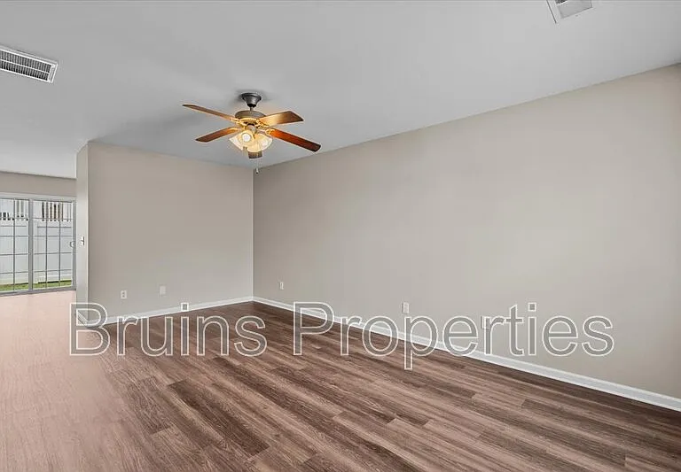 3884 Hickswood Creek Dr — Photo 3