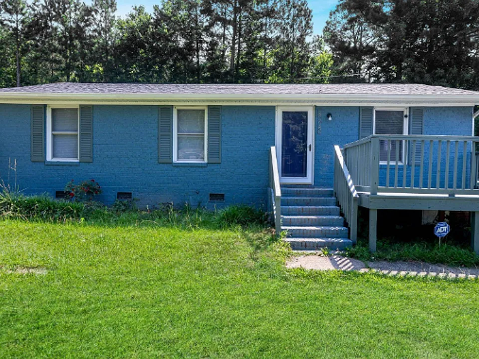 2528 Glenbrook Dr