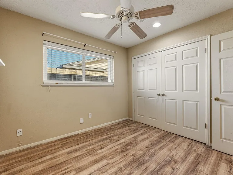 5211 Court Rd — Photo 18