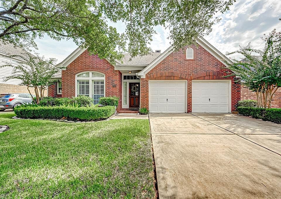 1st image of 5303 Windcrest Ct