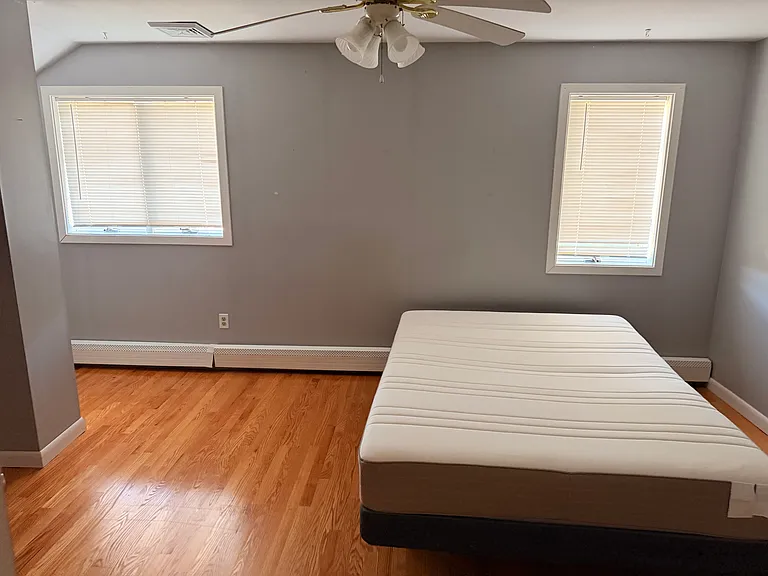 37 Isabelle Dr — Photo 35