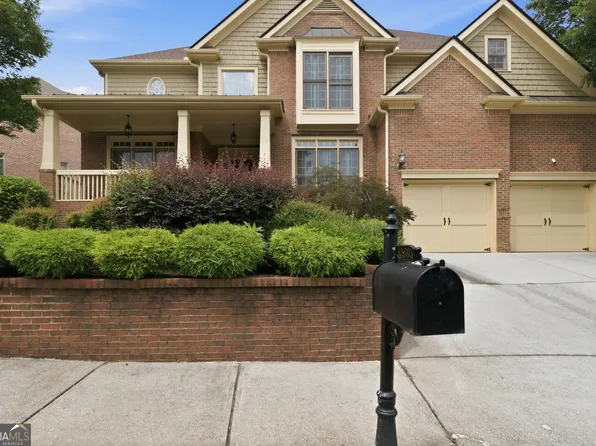 4530 Oak Brook Dr SE, Smyrna, GA 30082