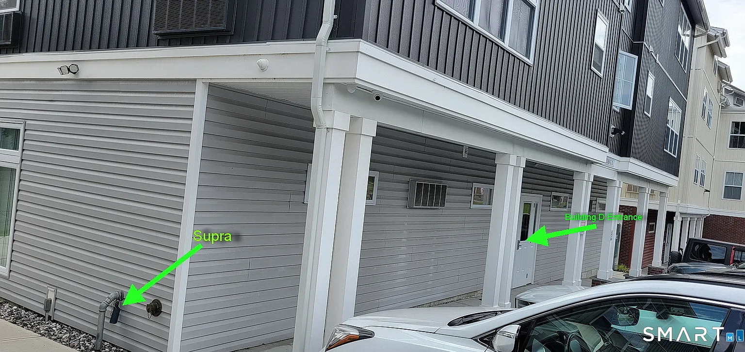 1 bed, 1.0 bath, 700 sqft, $1,900 — Photo 3