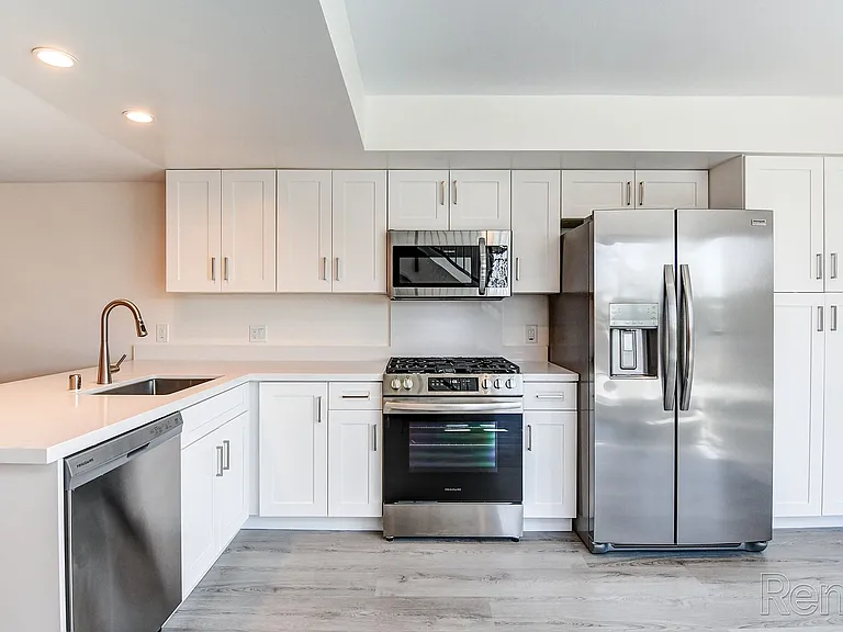 Now Leasing! Brand New Townhome Apartments in Vista — Photo 16