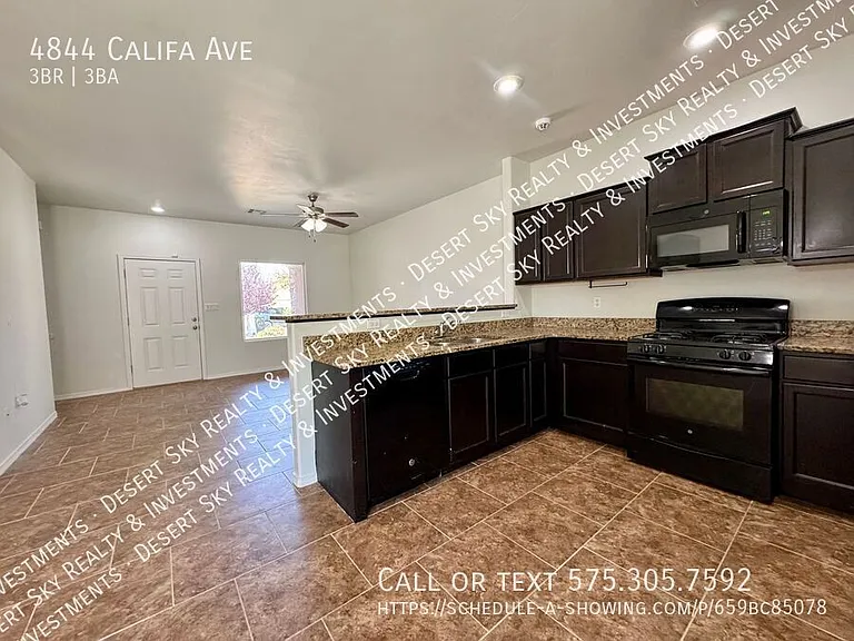 4844 Califa Ave — Photo 8