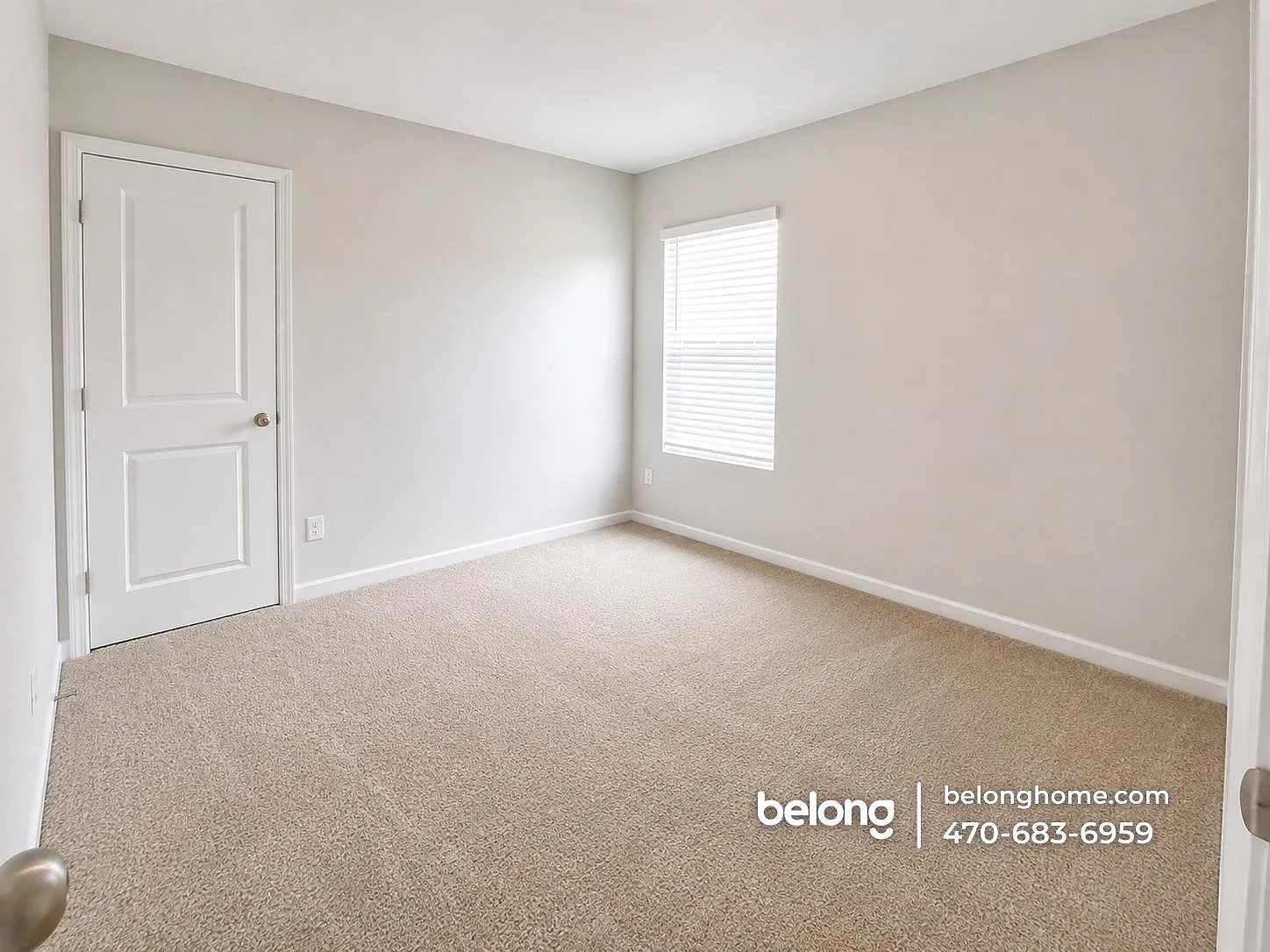 4 bed, 2.5 bath, 2020 sqft, $2,045 — Photo 2
