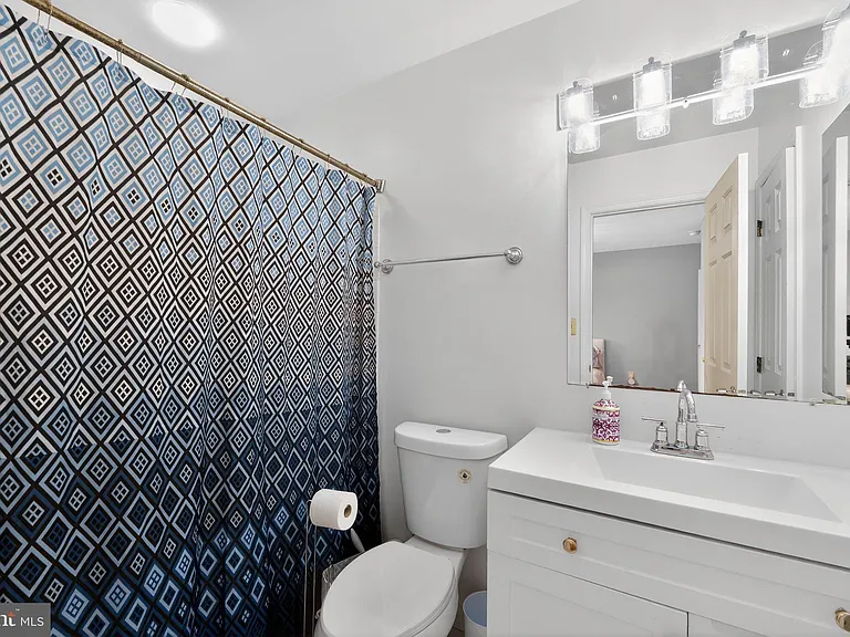 11433 Seneca Forest Cir — Photo 45