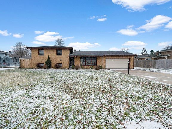 2nd image of 19150 Dresden Dr
