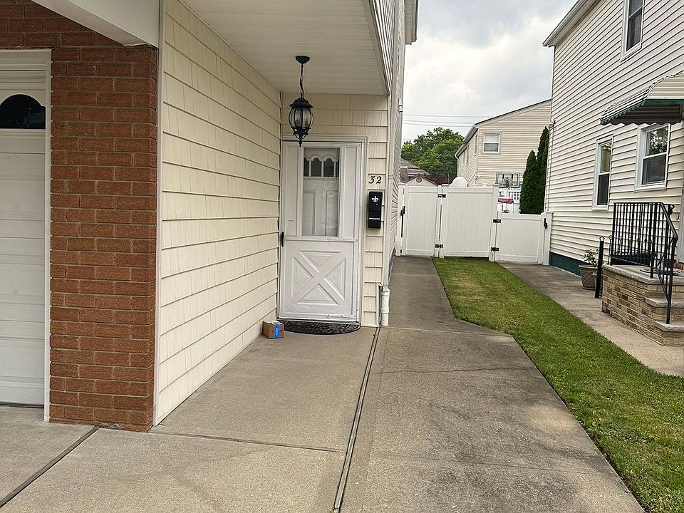 32 Dickie Ave Staten Island, NY, 10314 Apartments for Rent Zillow