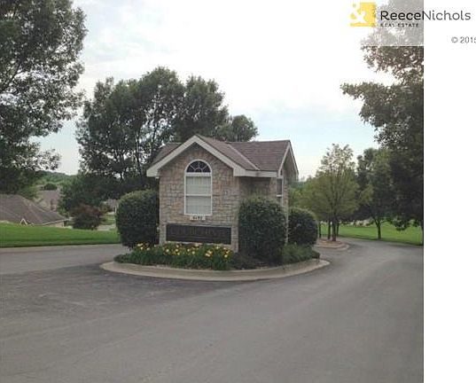 2nd image of 6160 NE Kensington Dr #22B
