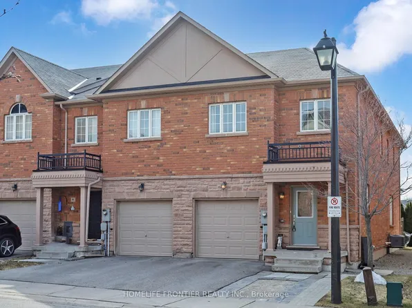 8777 Dufferin St #6, Vaughan, ON L4J 8W3