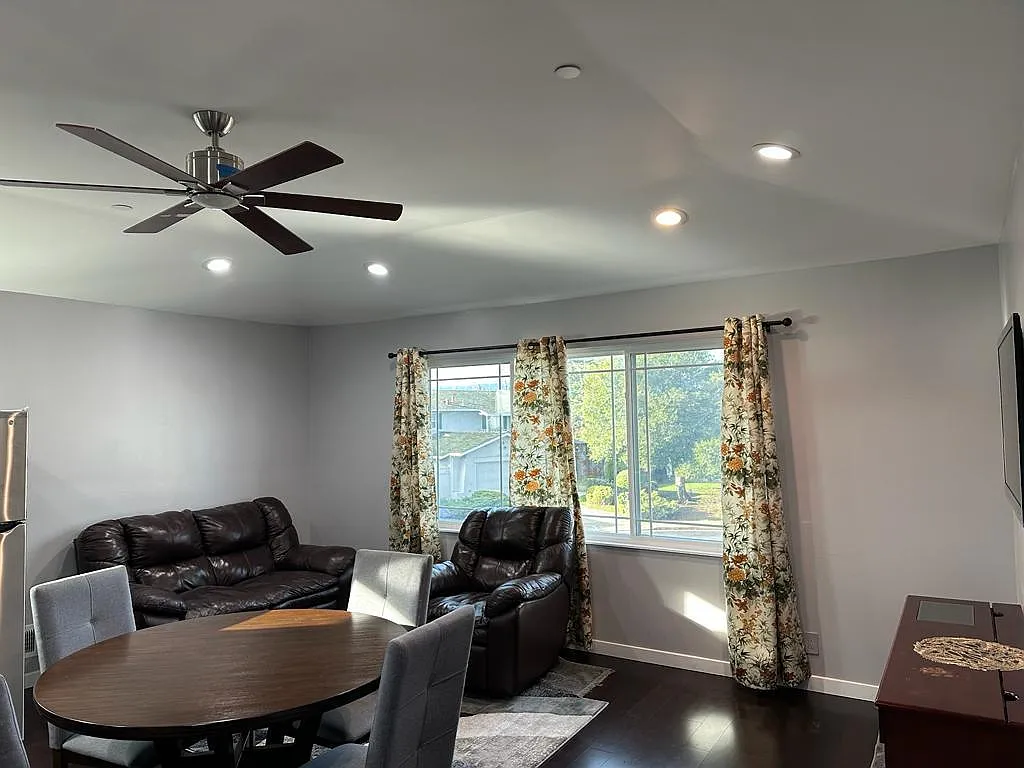 708 Koa Ct — Photo 2