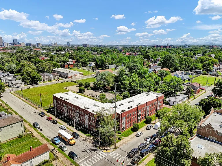 Rowan Place Apartments — Photo 30