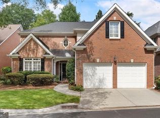6485 Glen Oaks Ln, Sandy Springs, GA 30328