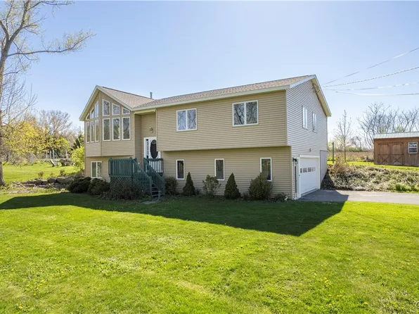 4675 Limeledge Rd, Marcellus, NY 13108