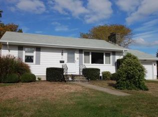 55 Theresa St, Dartmouth, MA 02748