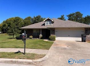 29805 Park Hill Dr, Madison, AL 35757
