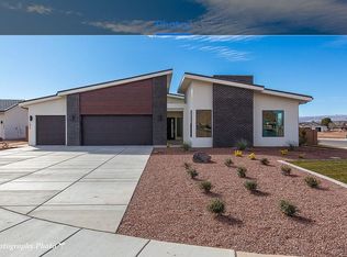 1037 W Calloway Cir, St George, UT 84790