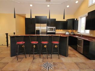 62 Kelsey Ln, Glastonbury, CT 06033