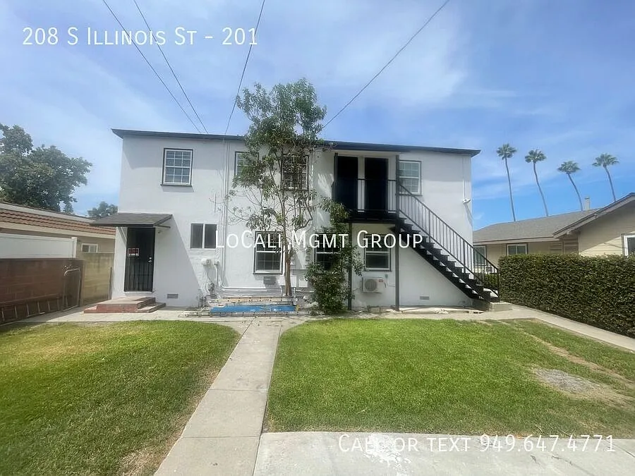 Fully Remodeled 1-Bedroom Apartment in Anaheim — Photo 2