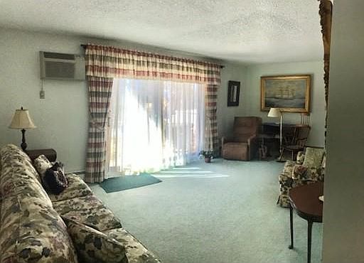 5th image of 141 Essex St APT A2
