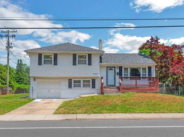 93 W Laurel Dr, Somers Point, NJ 08244