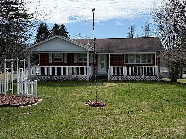 1st image of 12986 Park Lane Dr