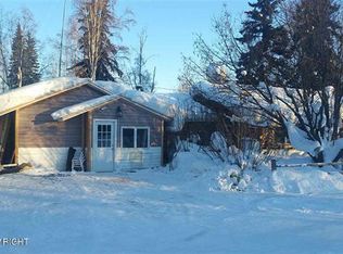 1354 Warner Rd, North Pole, AK 99705