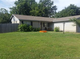 11860 E 62nd Pl, Broken Arrow, OK 74012