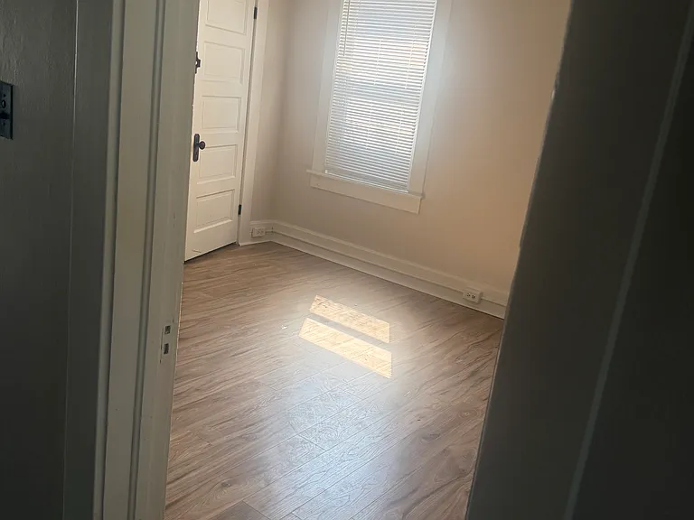 22 Browning St — Photo 20