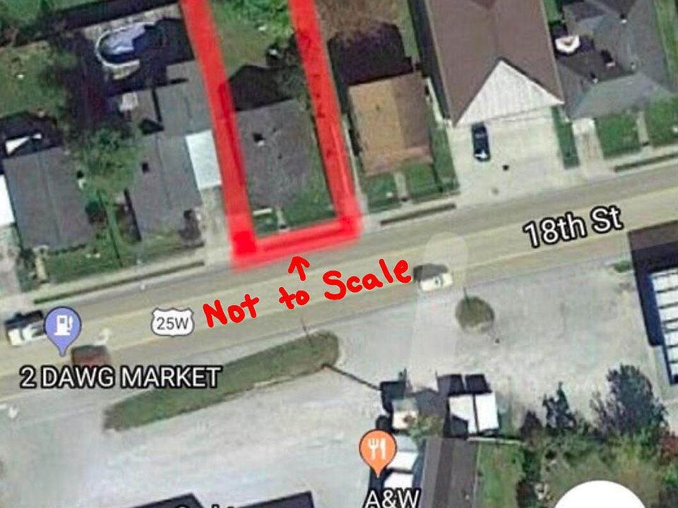 2nd image of 122 18th St