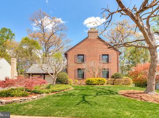 8420 Sweet Pine Ct, Springfield, VA 22153