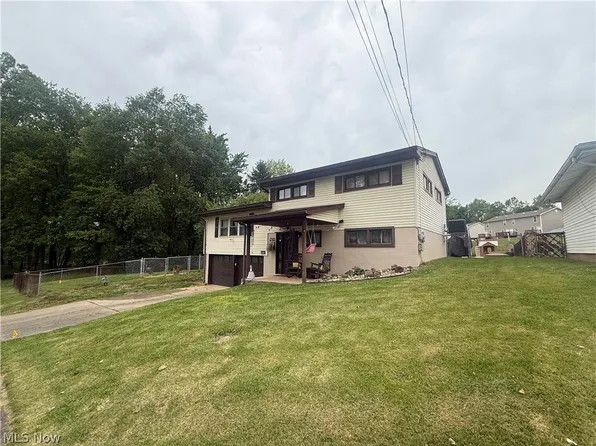 2417 Valley Rd, Parkersburg, WV 26101