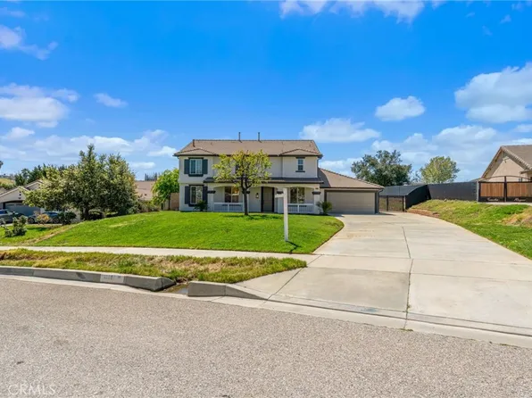 12998 Dale Evans Ct, Yucaipa, CA 92399