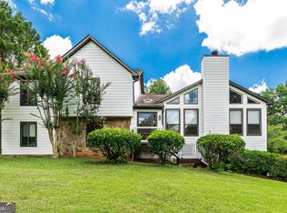 1330 Taramore Dr, Suwanee, GA 30024