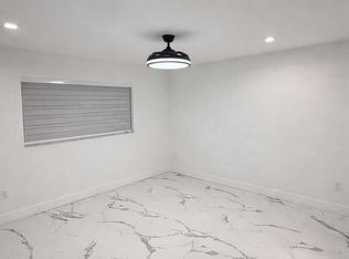 1100 W 35th St APT 4, Hialeah, FL 33012