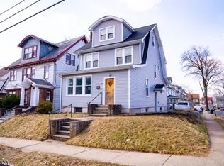 194 Grumman Ave, Newark, NJ 07112