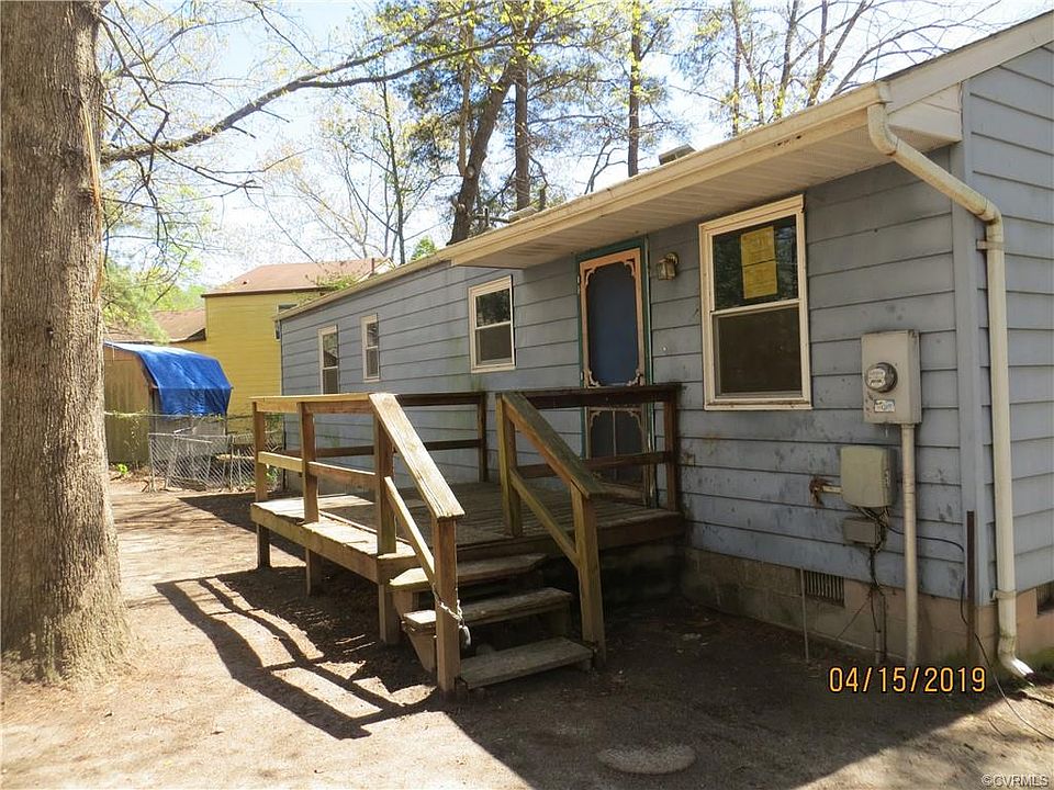 2nd image of 4906 Windwood Ln