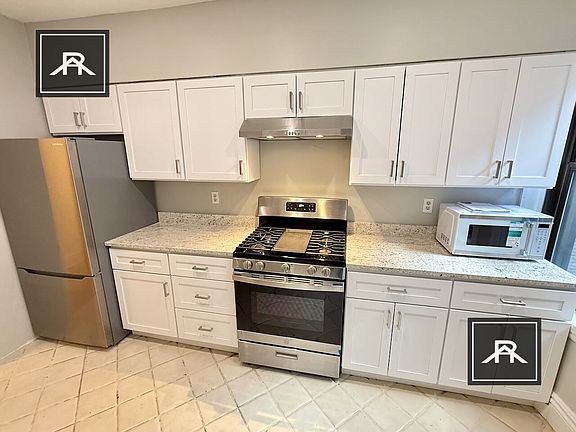 2nd image of 1756 Commonwealth Ave #5