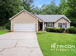 161 Orchard Hill Dr, Ellenwood, GA 30294