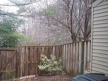 5th image of 4742 S Park Ct
