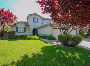 492 Mountain Meadows Dr, Fairfield, CA 94534