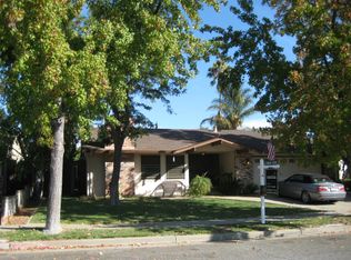 1045 Hacienda Dr, Gilroy, CA 95020