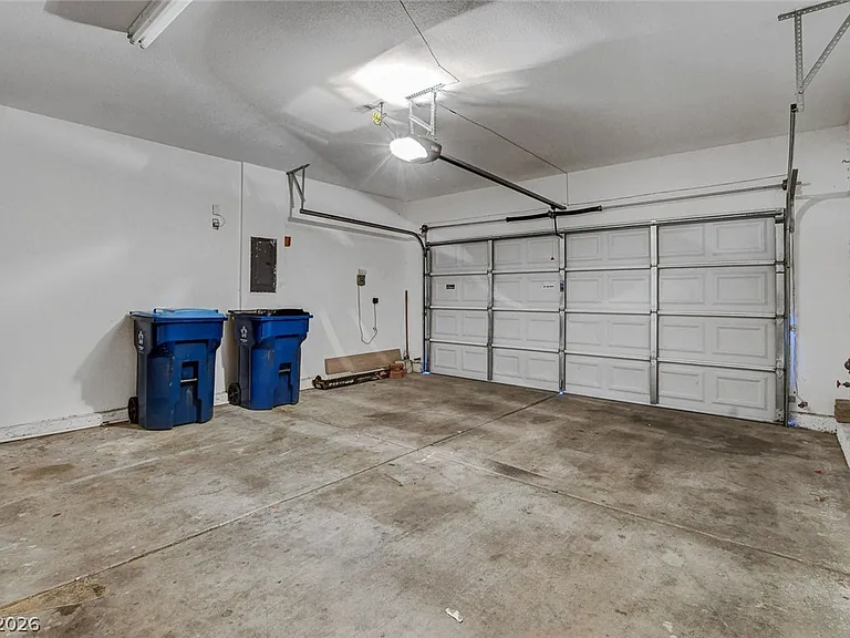 8541 Last Point Ave — Photo 24