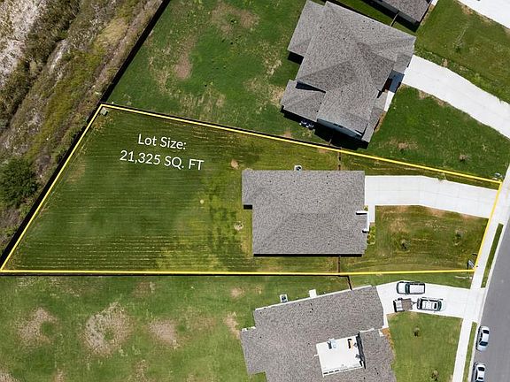 3rd image of 14804 Brazos Ave