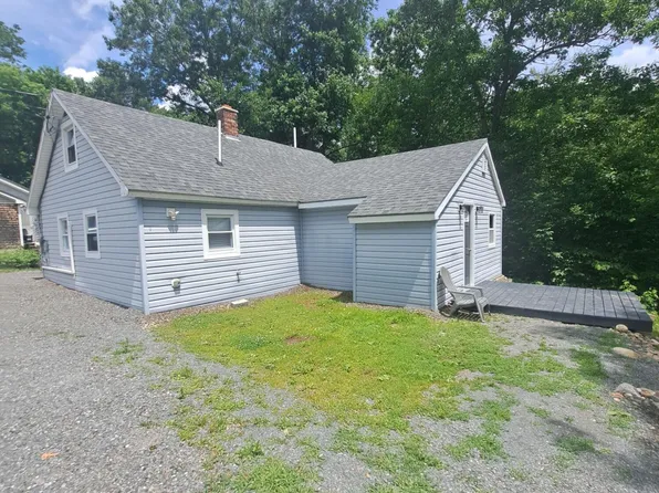 168 Pittsfield Avenue, Palmyra, ME 04965