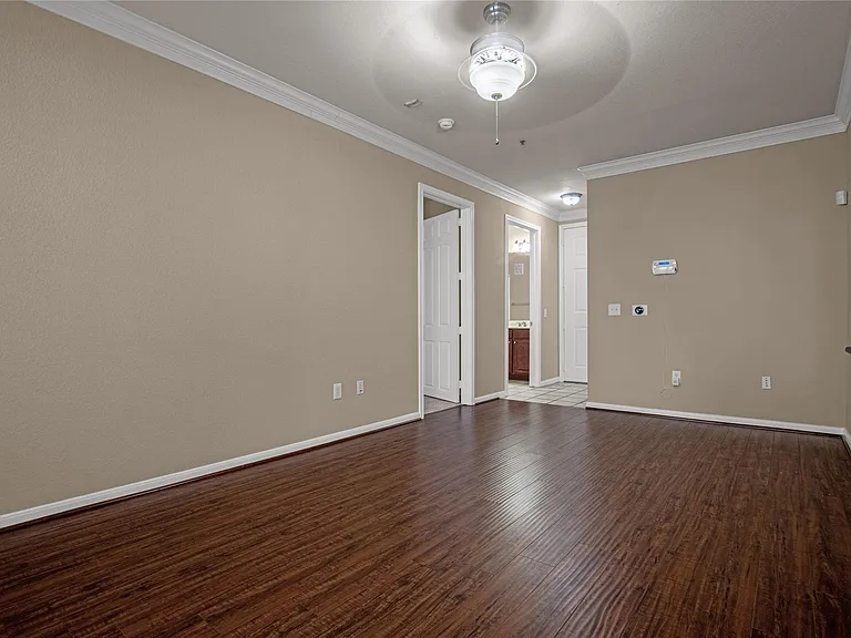 7575 Kirby Dr #3202 — Photo 11