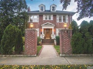 21448 29th Ave, Bayside, NY 11360