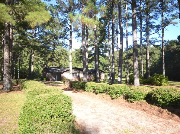 861 Columbia Road 43, Magnolia, AR 71753